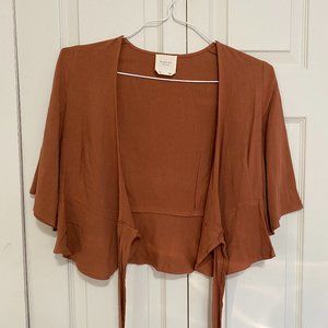Harper Heritage wrap around top